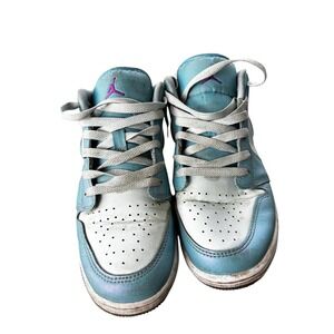 Jordan Air 1 Low GS 7Y 8.5W Glacier Blue White Iridescent Sneakers FN7366-400